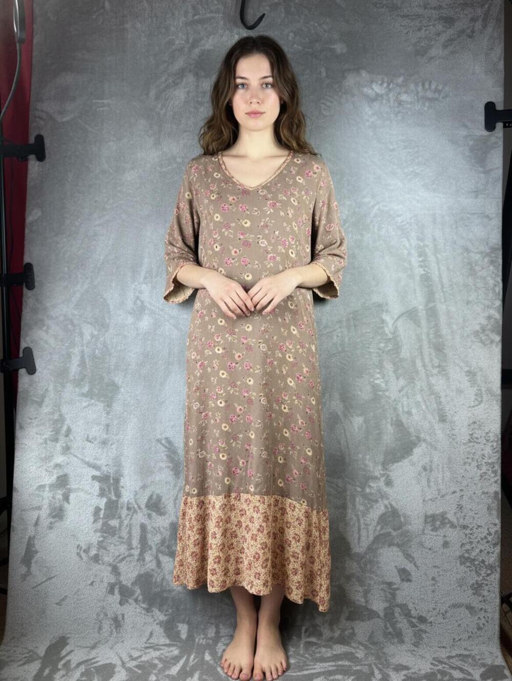 California Vintage Floral Midi Dress with Ruffled Hem SZ SM